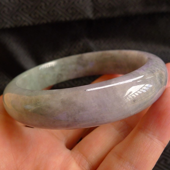 100% natural untreated jade jadeite bangle bracelet light green hand carved 59mm - Picture 11 of 12